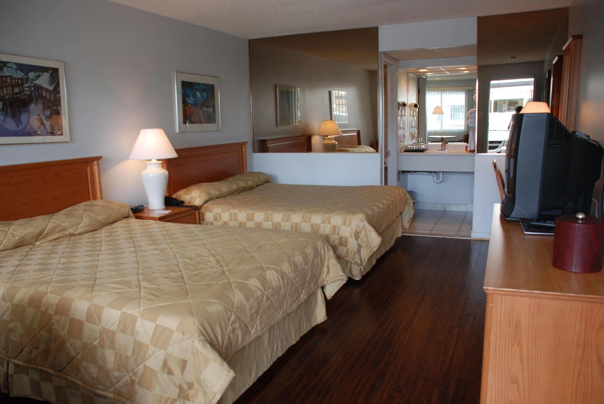 Motel La Siesta Saint-Lambert-Chambly Buitenkant foto