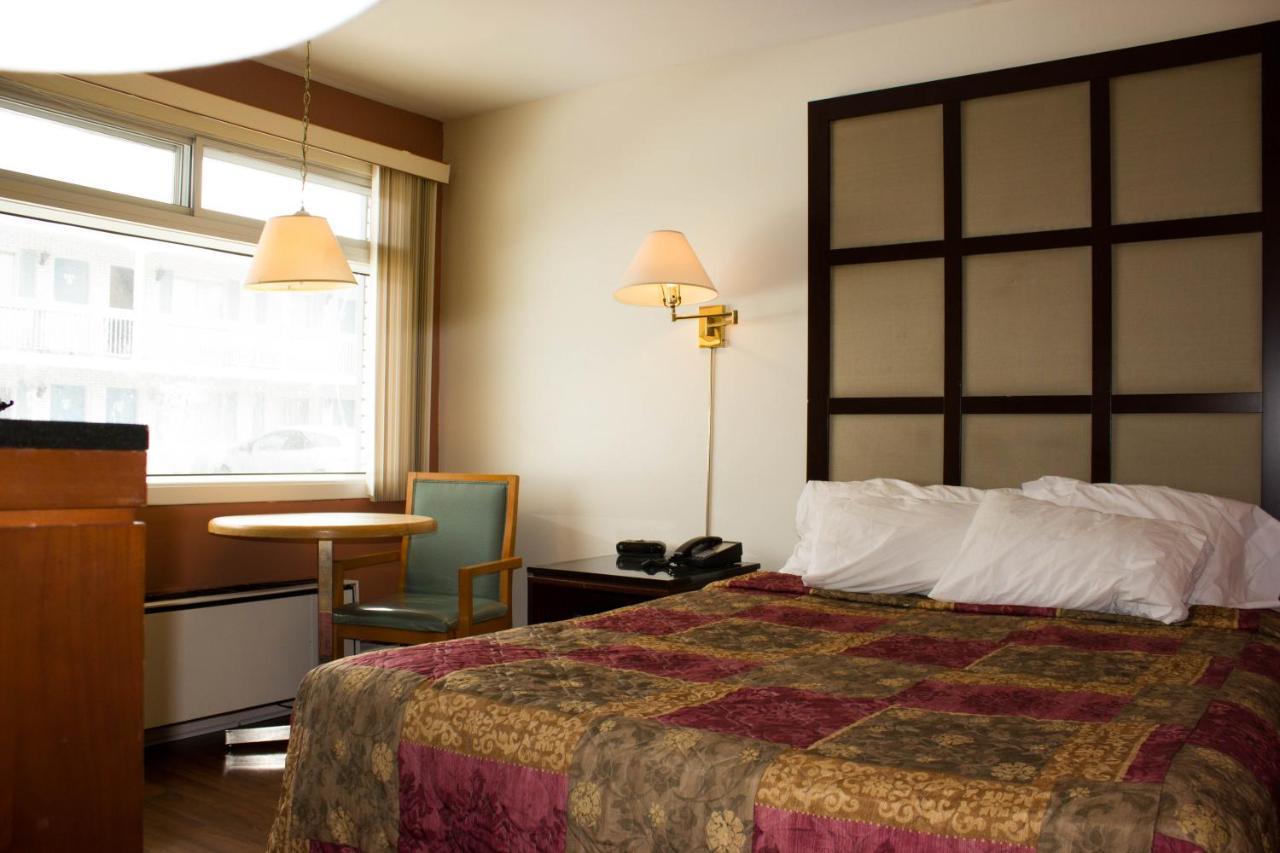Motel La Siesta Saint-Lambert-Chambly Buitenkant foto