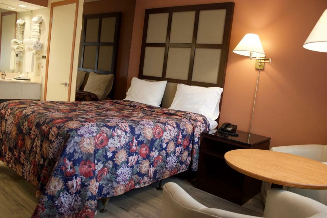 Motel La Siesta Saint-Lambert-Chambly Buitenkant foto